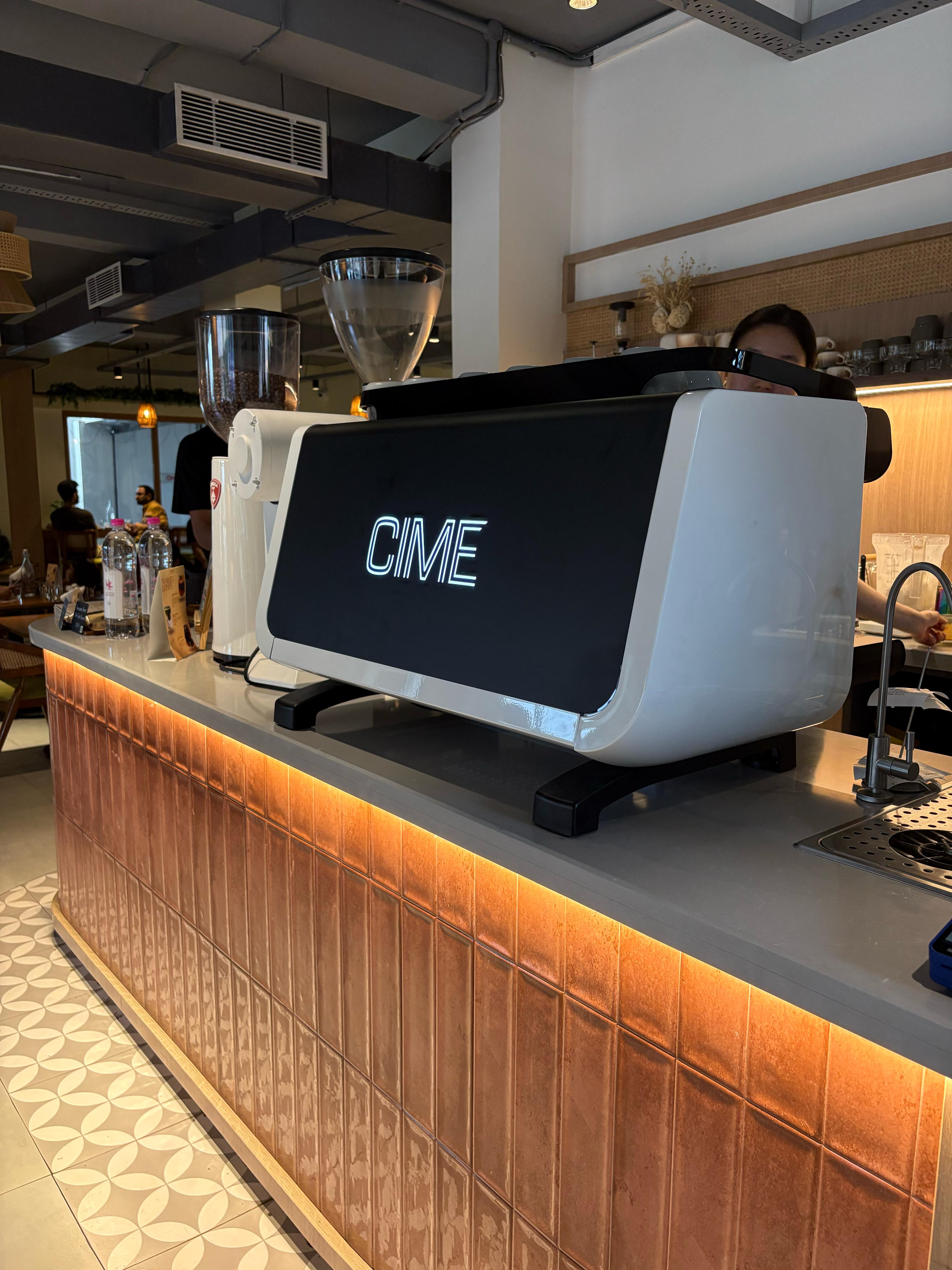 Vienna Bakehouse & Kitchen - Premium specialty coffee and artisanal bakery in Koramangala, Bengaluru